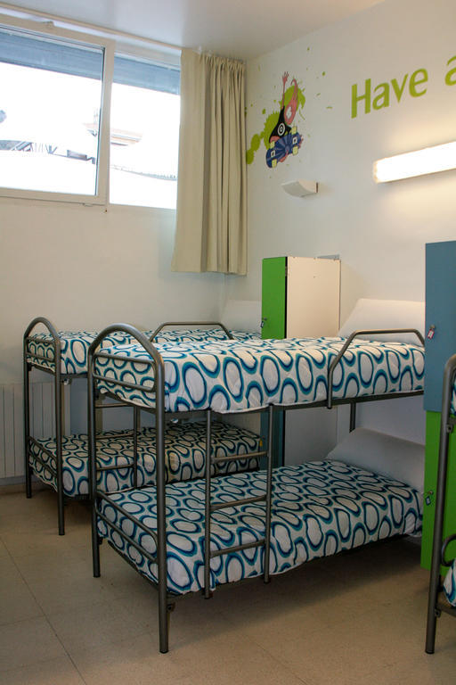 Mundaka Hostel & Sports Cafe Kültér fotó