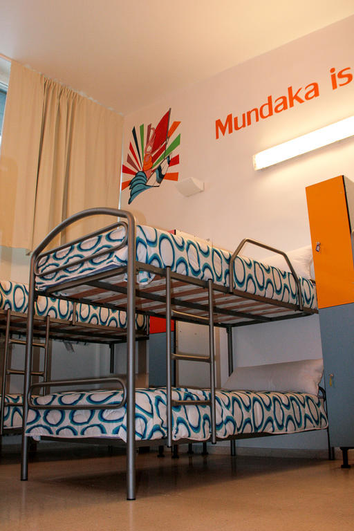 Mundaka Hostel & Sports Cafe Kültér fotó